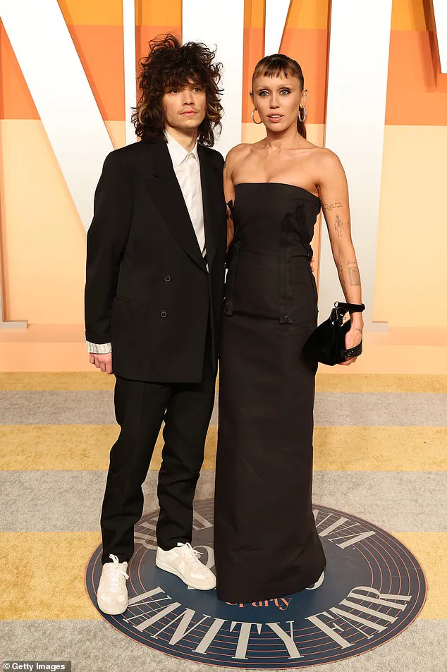 Miley Cyrus Reveals Unconventional Dating Advice from Mother Tish Cyrus, Sparking Online Reactions