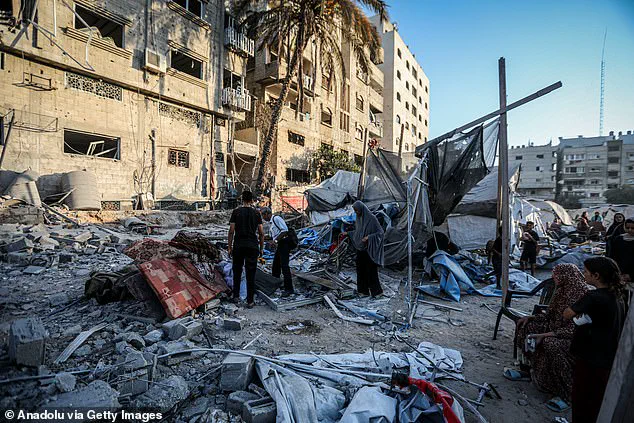 Israeli Military Issues Urgent Evacuation Orders for Gaza City as Officials Warn of 'Razing' if Hostages Not Released, Residents in Crisis