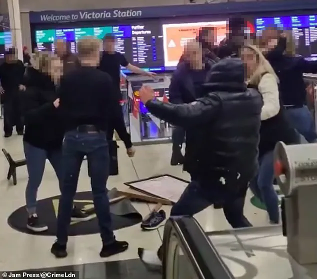 Chaos and Violence at Victoria Station: Brawl Disrupts Commuters and Raises Concerns Over Public Safety