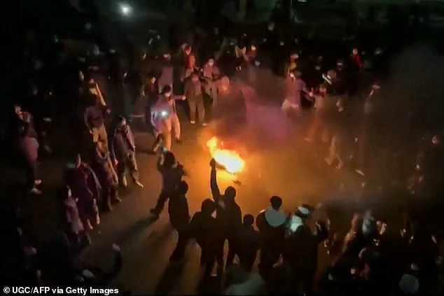 U.S. Readiness to Aid Iranians Amid Protests Sparks Fears of Escalating Tensions with Iran