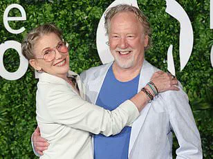 Actor Timothy Busfield Surrenders to New Mexico Law Enforcement Amid Child Sex Offense Allegations, Denies Accusations in Public Statement