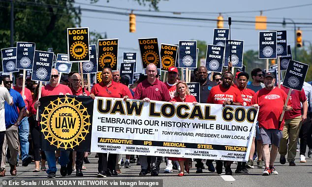 Heated Exchange Between Ford Worker and Trump Sparks Controversy and Widespread Support