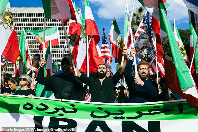 Protests in Major U.S. Cities Show Support for Iranian People Amid Crisis, Highlighting 'Free Iran' Movement and Regional Tensions