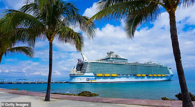 Toledo Restaurant Owners Treat Entire Staff to Lavish Bahamas Cruise in Unprecedented Gesture