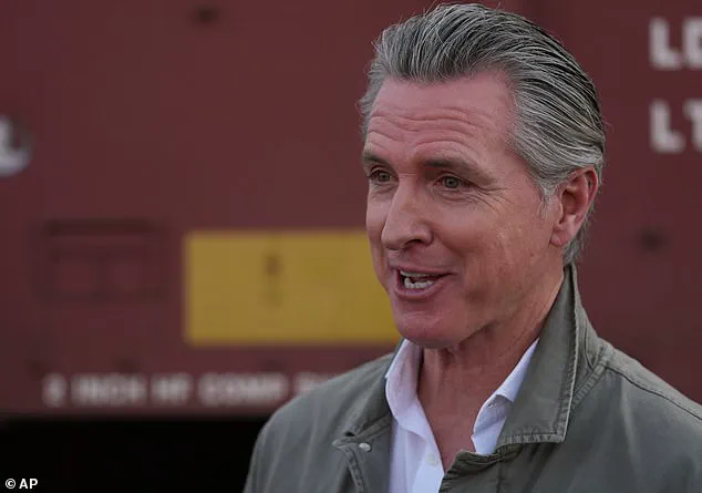 Federal Judge Blocks California Law Banning Face Coverings During Immigration Raids