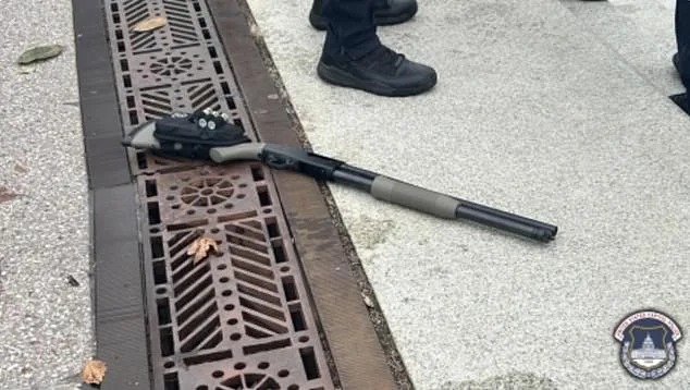 18-Year-Old Man Arrested Outside US Capitol with Loaded Shotgun and Tactical Vest, Prompting Swift Police Response