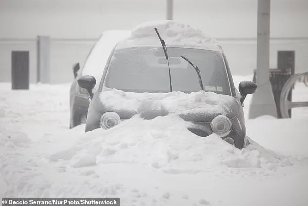 30 Million Americans Braced for Bomb Cyclone as East Coast Faces Historic Blizzard and 70-MPH Winds