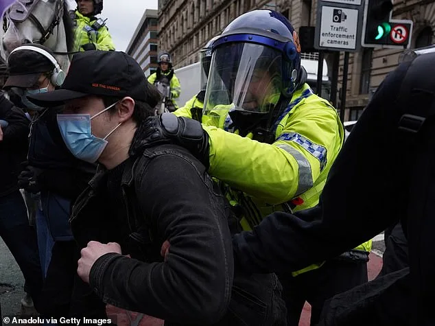 Manchester Clashes: Far-Right Protesters and Counter-Demonstrators Lead to 11 Arrests