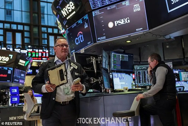 Trump's Proposed Citizenship Data Order Triggers Wall Street Jitters, Banks Warn of Risks