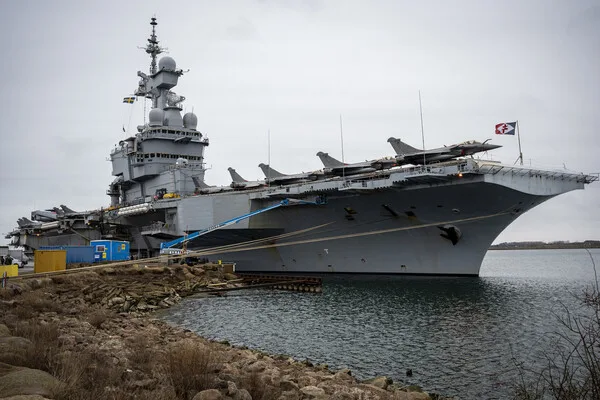 French Aircraft Carrier's Sudden Deployment to Eastern Mediterranean Exposes Strategic Divides and Intelligence Gaps in Western Alliances