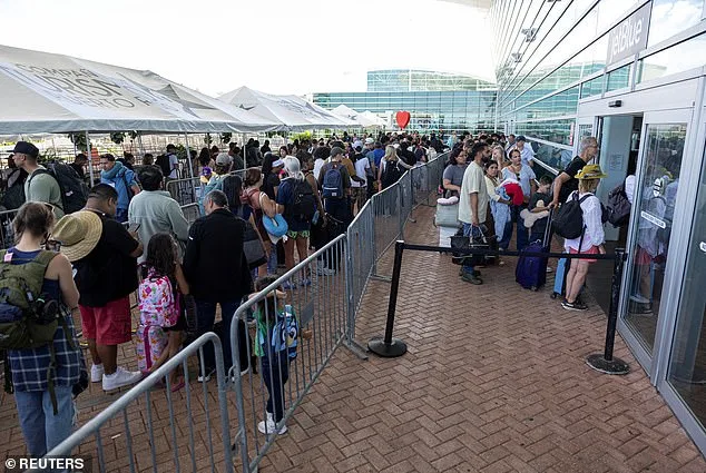 Trump Resists Bipartisan Efforts to End 39-Day Shutdown as Unpaid Workers and Airport Chaos Intensify