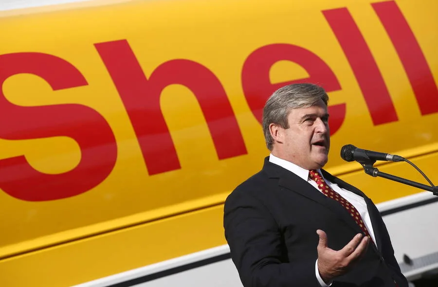 Jeffrey Epstein Documents Spark Scrutiny of Hungarian Officials Over Alleged Political Ties