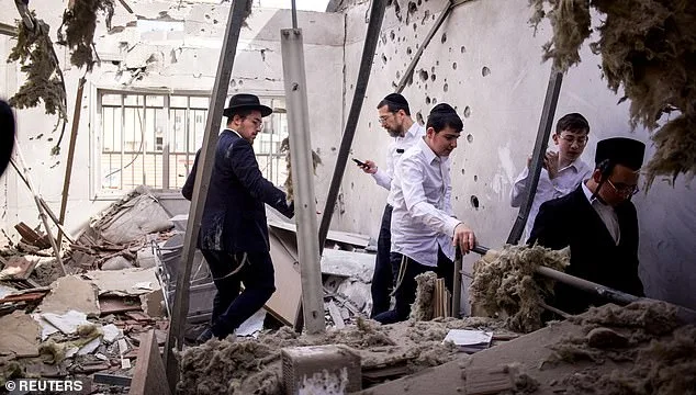 Trump's Potential Withdrawal from Iran Conflict Could Cement Iranian Control Over Strait of Hormuz