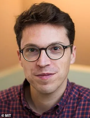 Mysterious Disappearances Linking Top Scientists: Trump Briefed.