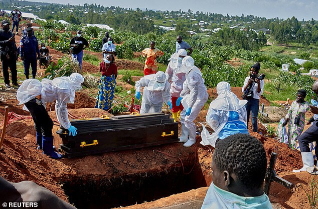 US may relocate Ebola-exposed Americans to Kenya under new strategy.