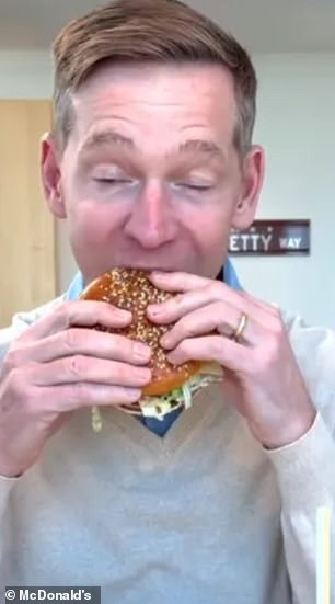 Dietitians Say Homemade Burgers Fit a Balanced Diet