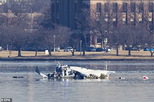 Captain Sully Sullenberger Discusses Nighttime Flight Challenges