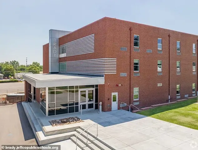 Florida student's inappropriate text messages with teacher lead to arrest and investigation