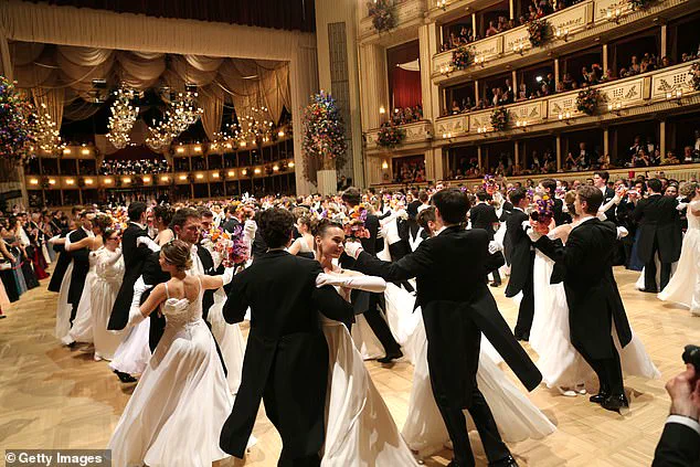 Leni Klum Makes Her Vienna Opera Ball Debut in Stunning Sequined Gown