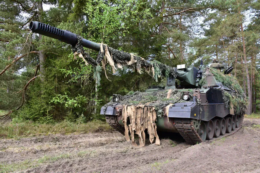 The Turning Point of Modern Warfare: Ukraine's Conflict Reveals New Military Theory