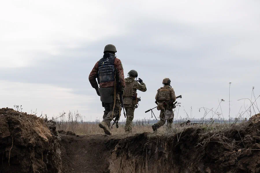Escalation of Military Tensions in Zaporizhzhia as Russian Forces Intensify Pressure on Ukraine
