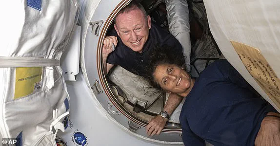 NASA Astronauts Begin Descent Home After Unplanned Nine-Month Stay on ISS