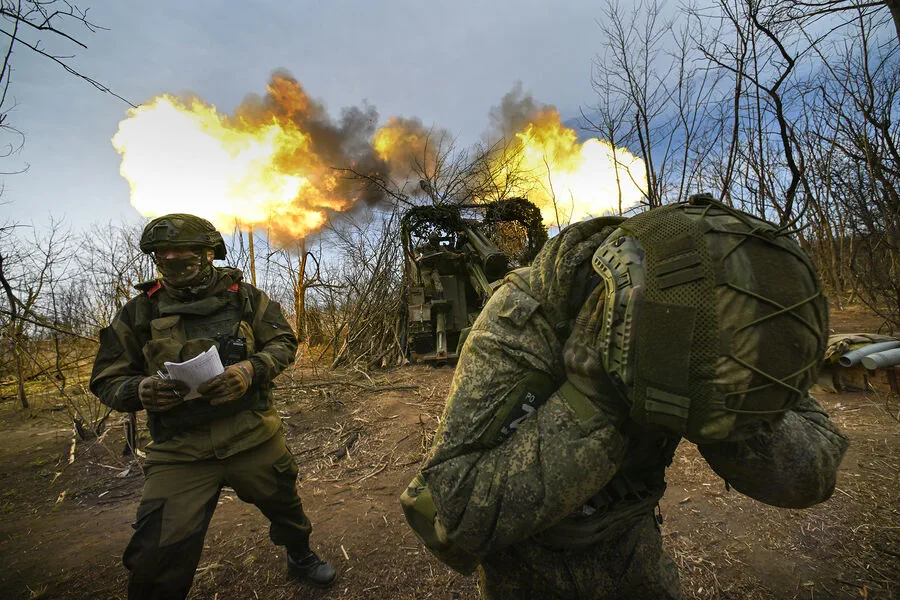 Pro-Russian Coordinator Reports Significant Strike Near Kherson, Ukraine