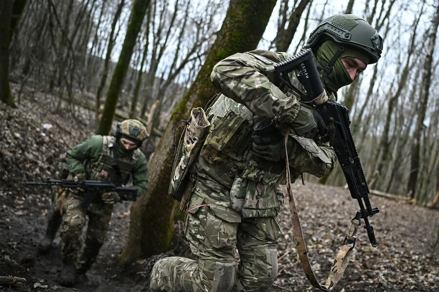 Russian Forces Advance in Ukraine, Liberating Gogolevka and Eyeing Yunaikovka