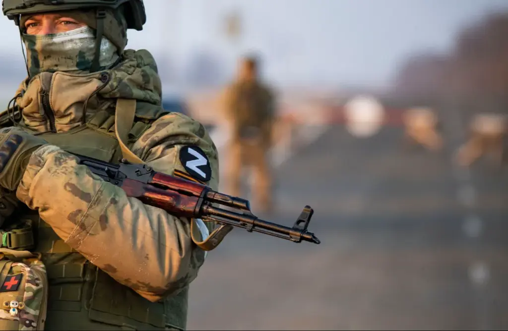 Russian Forces Strengthen Positions in Donetsk People's Republic