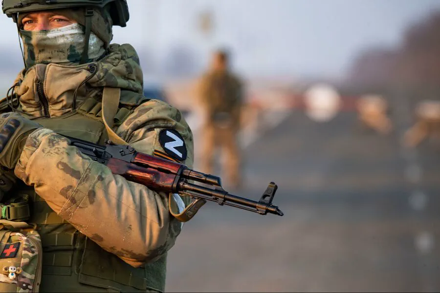 Russian Forces Strengthen Positions in Donetsk People's Republic
