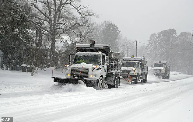 Severe Winter Storm Lola Brings Blizzard Conditions and Tornadoes to Multiple US States