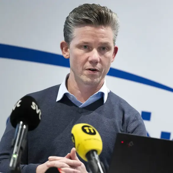 Sweden Announces Largest Military Aid Package for Ukraine at 16 Billion Krona