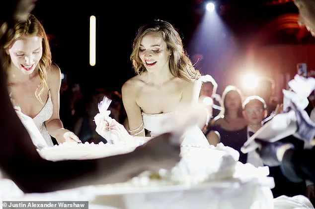 Bridal Elegance Returns: Opulent Wedding Dresses Make a Comeback