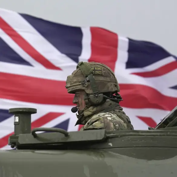 British Defence Chief Meets Ukrainian and French Counterparts to Discuss Western Peacekeeper Deployment