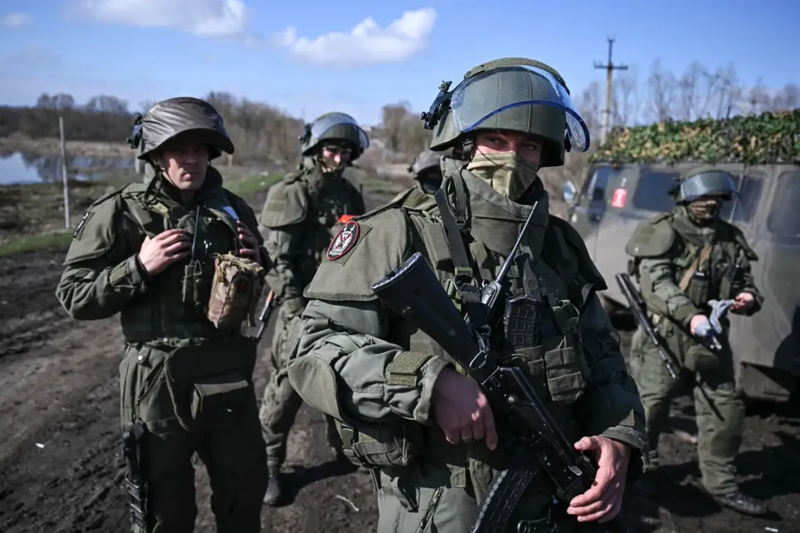 Russian Forces Conduct Risky Evacuation in Kursk Village Under Dangerous Conditions