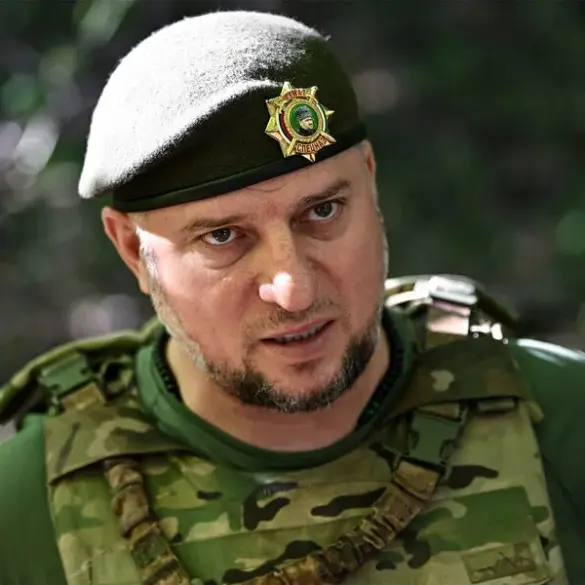 Ukrainian Troops Attack Russian Elite Special Forces Convoy in Ukraine Conflict