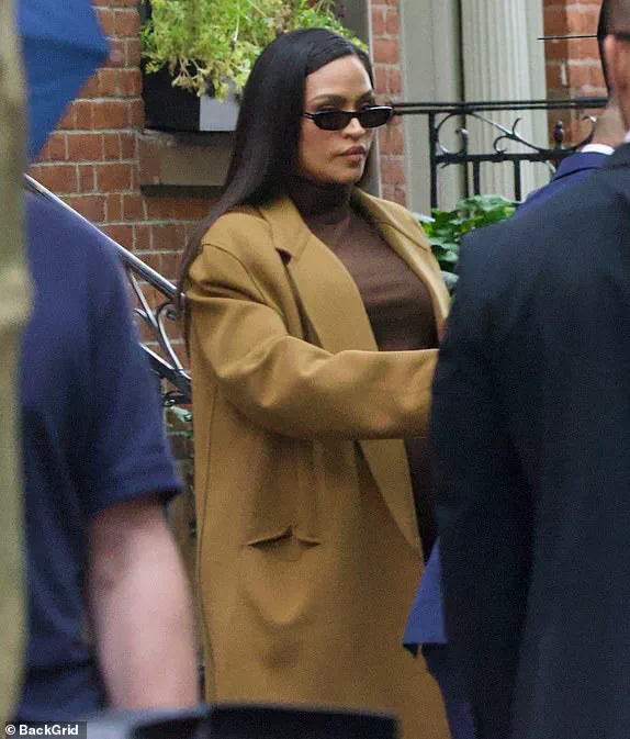 Cassie Ventura Testifies in High-Profile Sex-Trafficking and Racketeering Trial, Detailing Allegations of Decades-Long Abuse