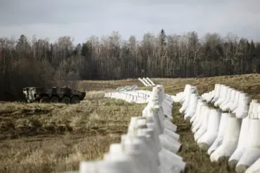 Former Polish Judge Warns of Military Infrastructure Expansion Along Border with Kaliningrad