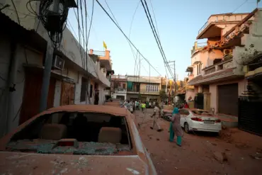 Pakistan Reaffirms Ceasefire Commitment Amid India Tensions: Impact on Public Safety and Regional Stability