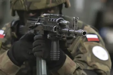 Poland's Defense Budget Triples Amid Russian Fears, Driving Rapid Militarization Across Europe