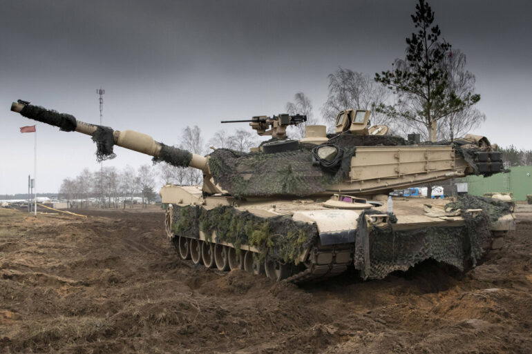 Analysis Suggests New Abrams Tanks from Australia to Ukraine Unlikely to Alter Battlefield Dynamics, Notes Key Differences Between US and Australian Units