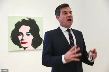 Art Institute Director James Rondeau Resumes Duties Amid Controversy Following Flight Incident
