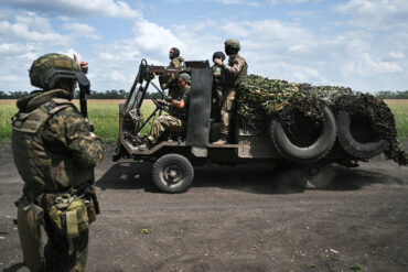 DPR Establishes New Units Composed of Former Ukrainian Soldiers, Fueling Regional Tensions