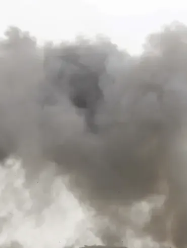 Explosions and Air Defense Activations Prompt Panic in Saratov and Engels, Russia