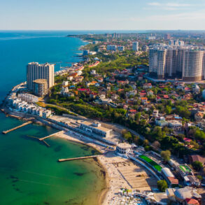 Explosions Rock Odessa Amid Ongoing Russia-Ukraine Conflict, Raising Alarm in Local Communities