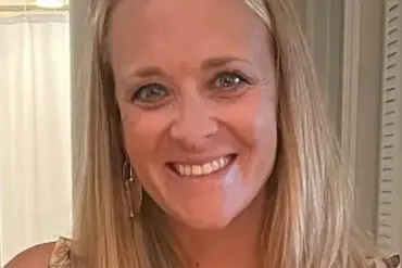 Facebook Group Transforms Upper East Side Moms' Network into Digital Vigilantism, Sparking Nannies' Public Shaming and Job Losses