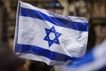 Israeli Airstrike on Iran's F-14 Jets Revealed as Targeting Dummy Installations, Casting Doubt on Military Claims