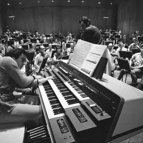Legendary Composer Lalo Schifrin Passes Away at 93, Leaving a Lasting Legacy in Music and Hollywood