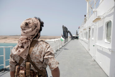 Privileged Information Revealed: Houthi Threatens U.S. in Red Sea as Crisis Intensifies