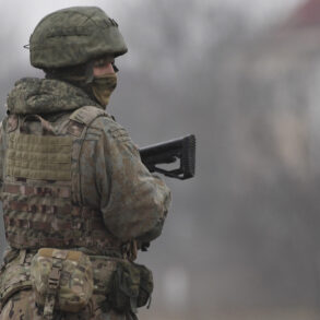 Russian Government Claims Control of Ukrainian Settlement, Heightening Regional Tensions